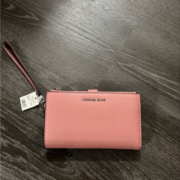 Michael Kors Blush Pink Wristlet Clutch - Picture 1 of 7
